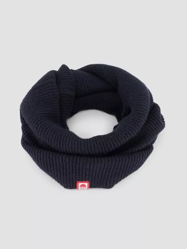 1083 - Tour de cou 844