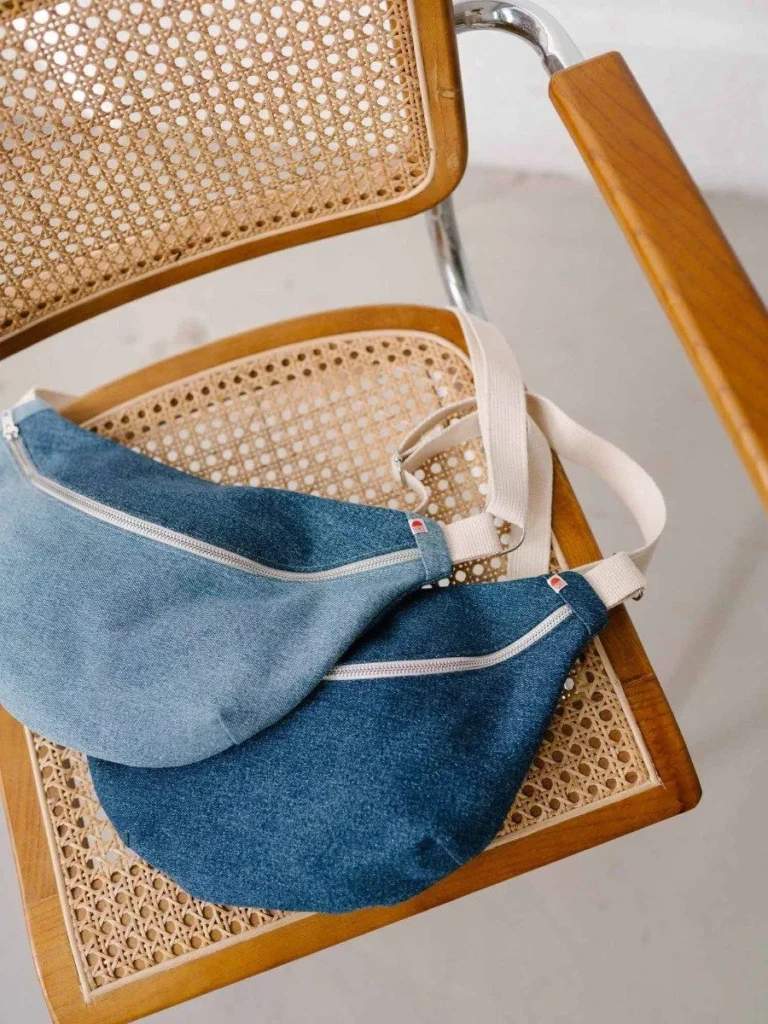 1083 - SAC BANANE DENIM 853 SURCYCLE coton bio indigo ocean Unisexe