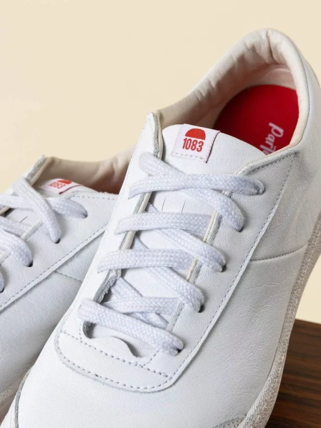 1083 - SNEAKERS 902 cuir blanc Unisexe