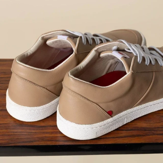 1083 - SNEAKERS basses 902 cuir cappuccino Unisexe