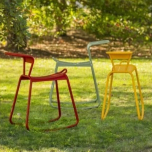 Fermob - Bureau d’appoint à bascule FERMOB Adadesk en métal – 26 coloris