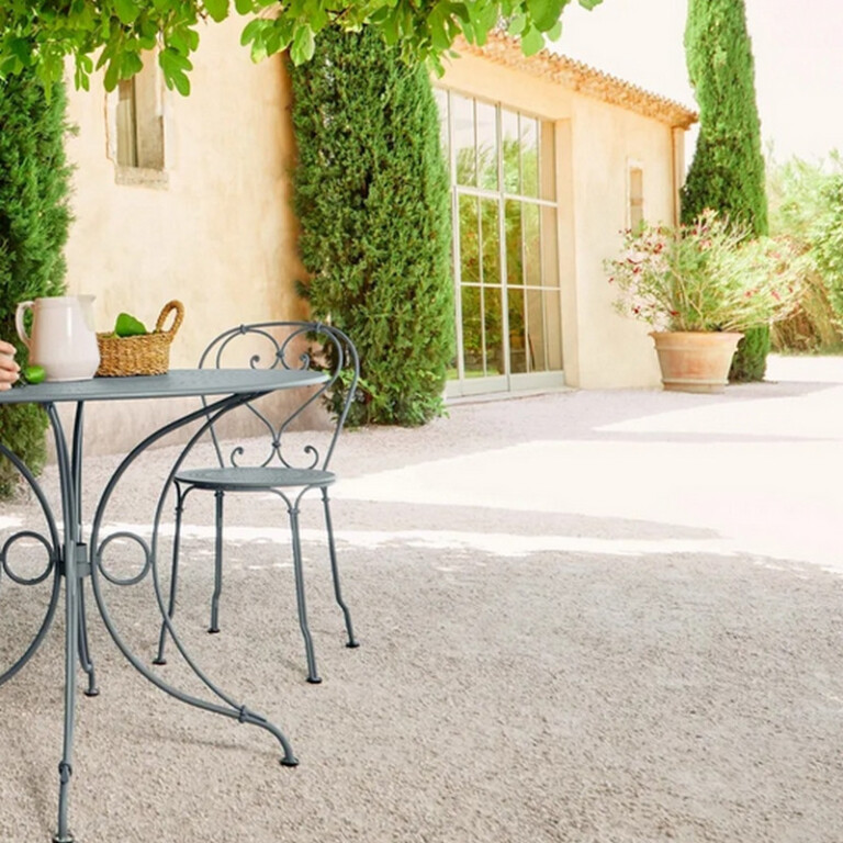 FERMOB - Chaise FERMOB 1900 en métal - 26 coloris