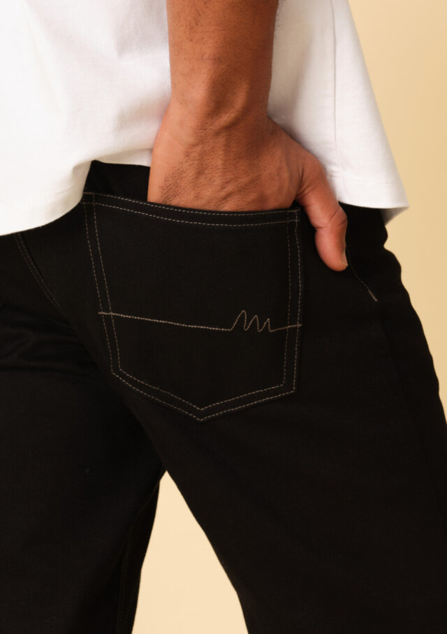 Montlimart - JEAN LUCAS NOIR