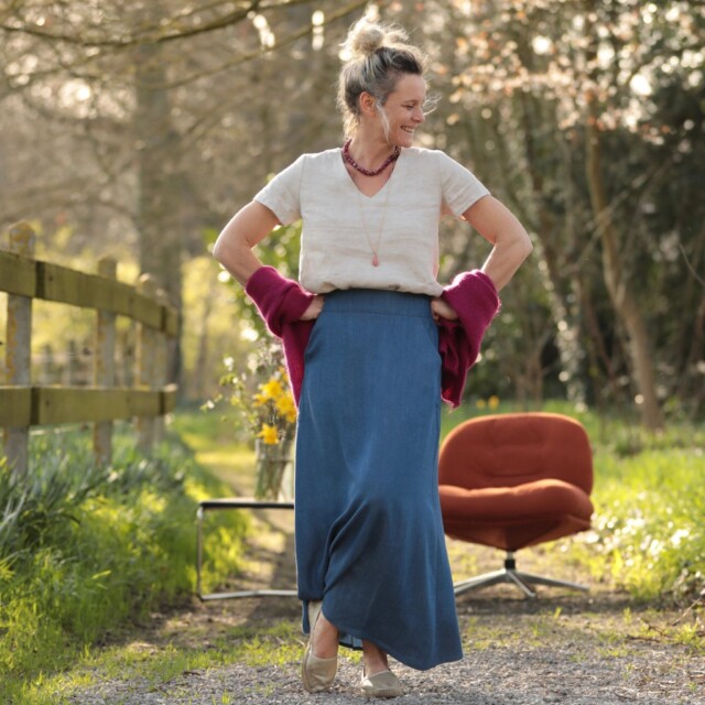 Quintessence - Jupe longue Maya - jean lyocell bleu