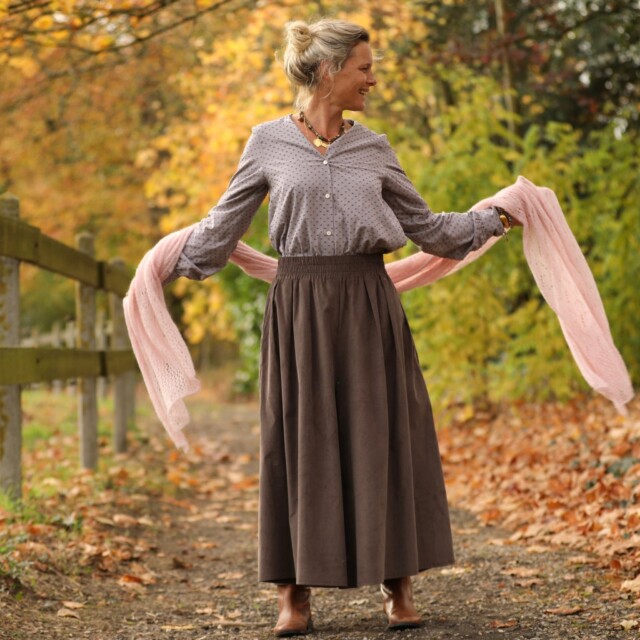 Quintessence - Pantalon Paco – velours milleraies moka