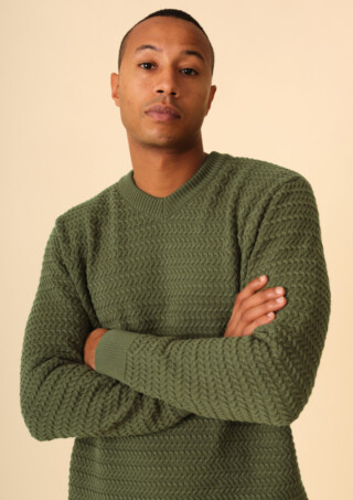 Pull Genereux Vert par la marque Montlimart Montlimart - Pull Genereux Vert