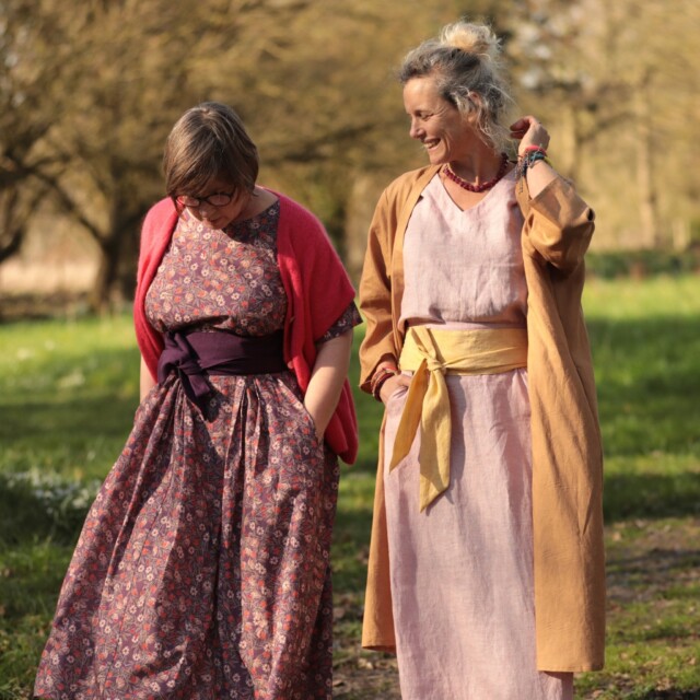 Quintessence - Robe Louisa - Coton fleurs d'aubergine