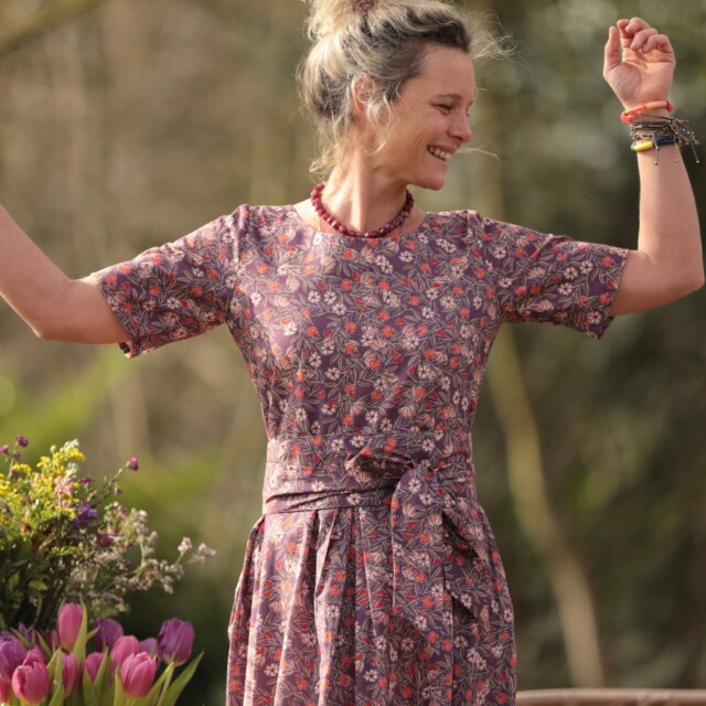 Quintessence - Robe Louisa - Coton fleurs d'aubergine