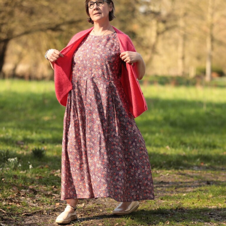 Meta SS25 - Robe Louisa - Coton fleurs d'aubergine – XL