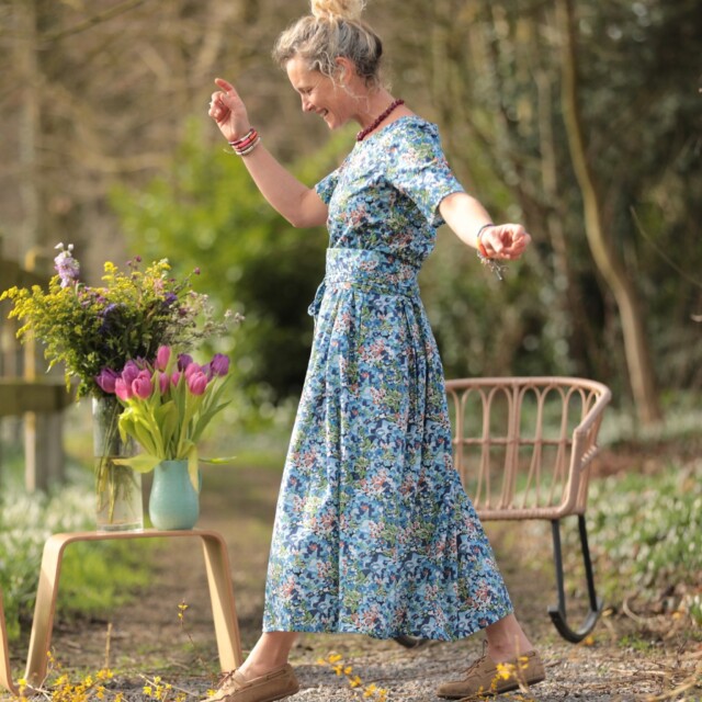 Quintessence - Robe Louisa - Fleurs d'Indigo