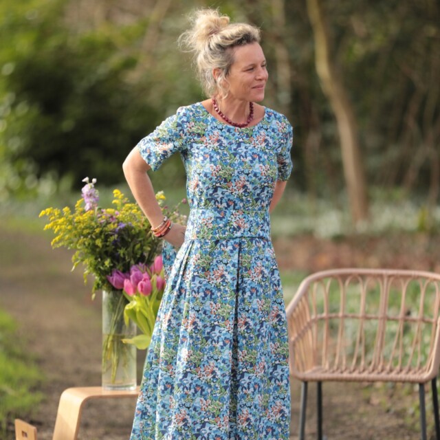 Quintessence - Robe Louisa - Fleurs d'Indigo