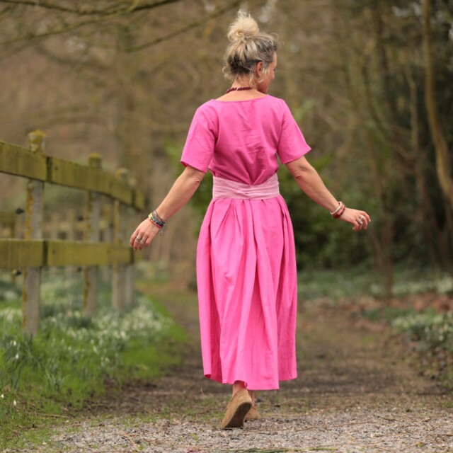 Quintessence - Robe Louisa - Lin fuchsia