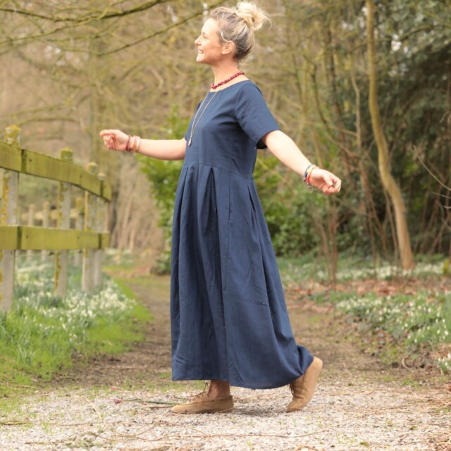 Quintessence - Robe Louisa - Lin indigo