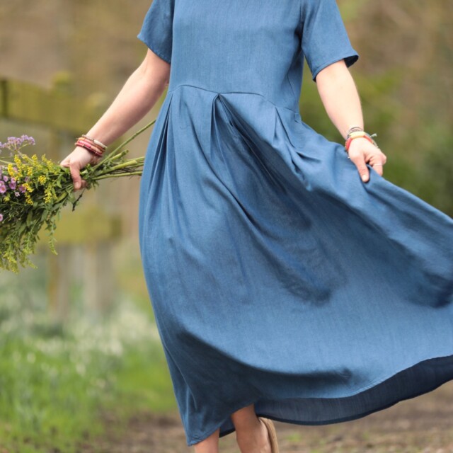 Quintessence - Robe Louisa - Lyocell denim bleu