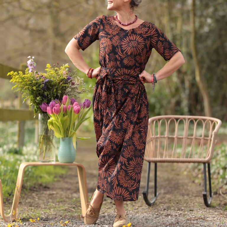 Quintessence - Robe Louisa - Viscose fleurie camel