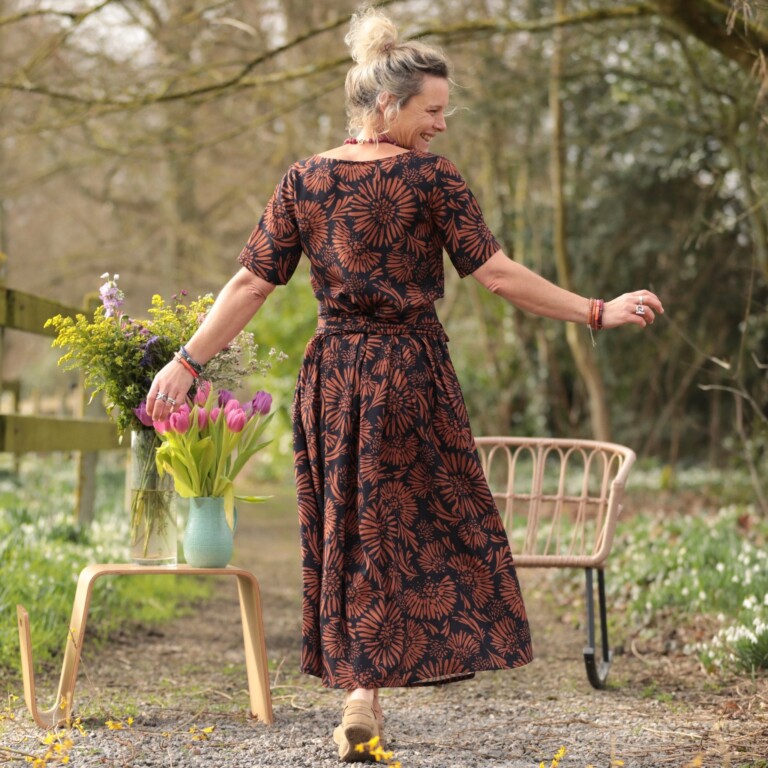 Meta SS25 - Robe Louisa - Viscose fleurie camel – M