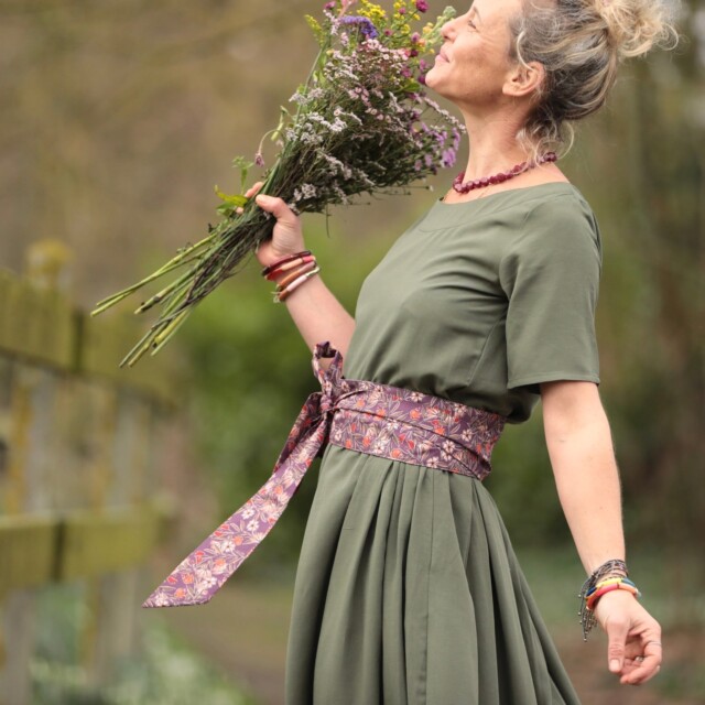 Quintessence - Robe Louisa - Viscose/lin kaki