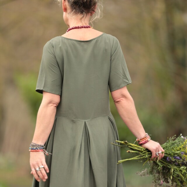 Quintessence - Robe Louisa - Viscose/lin kaki