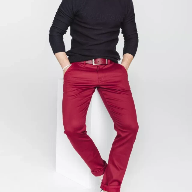 1083 - CEINTURE BOUCLE CARREE 810 cuir bordeaux Unisexe