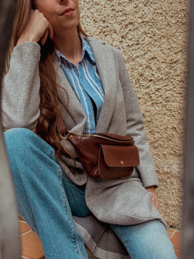 Maison Rottier - Maroquinerie fabriquée en France - Sac Banane Cuir Chocolat Grainé