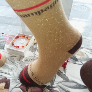 Sun-de-pougy-chaussettes-champagne-silvousplait