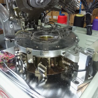 Sun-de-pougy-usine-tricot-chaussette