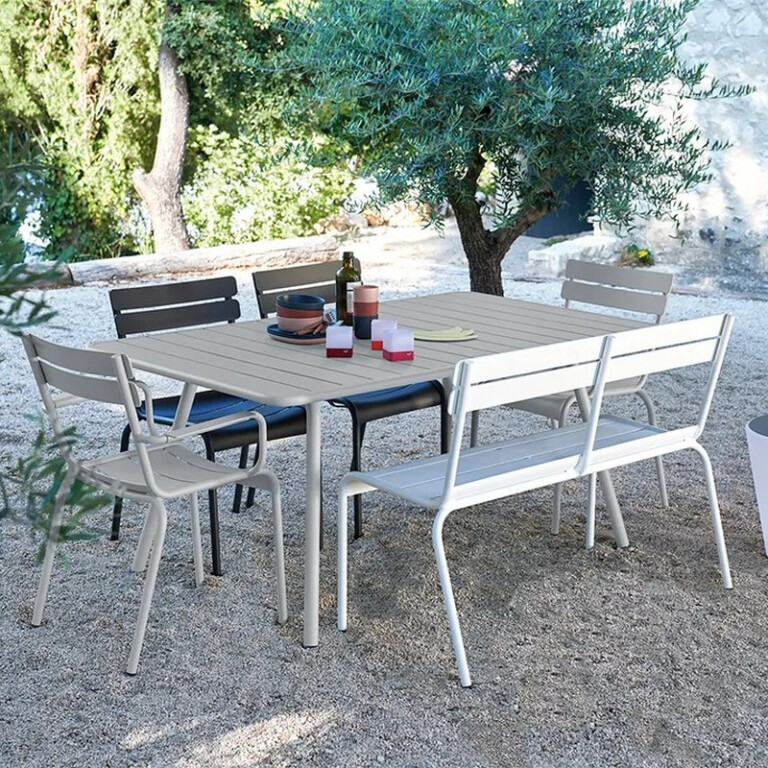 FERMOB - Table à manger FERMOB Luxembourg 165x100cm en métal - 26 coloris