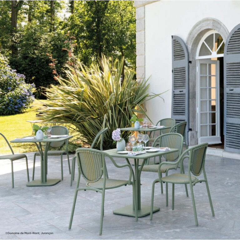 FERMOB - Table à manger guéridon FERMOB Luxembourg 80x80cm en métal - 26 coloris