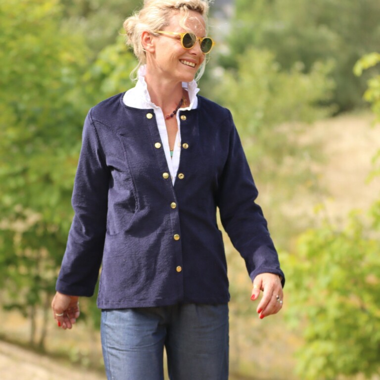 Quintessence - Veste Annie - Velours côtelé bleu nuit