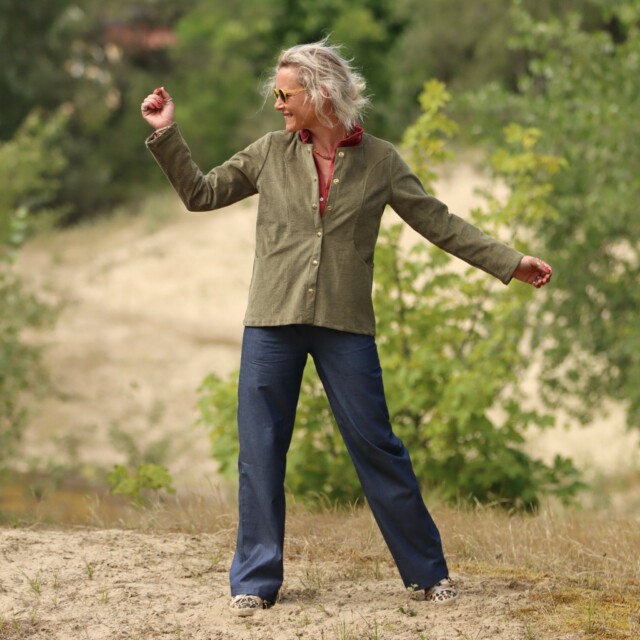 Quintessence - Veste Annie - Velours côtelé kaki