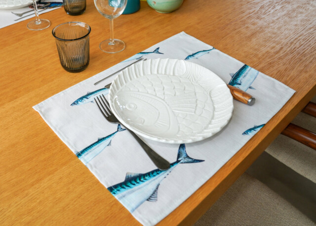 varek.illustrations - Set de table en coton enduit : Maquereau