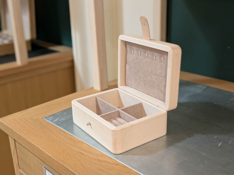 Manufacture Jacquemin - Coffret à bijoux en érable - petit modèle