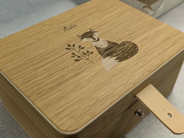 Manufacture Jacquemin - Coffret de naissance en bois personnalisable
