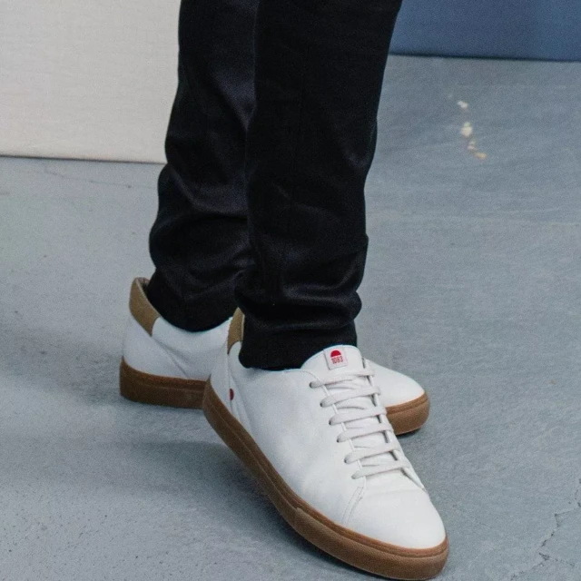 1083 - SNEAKERS 912 cuir blanc naturel Unisexe