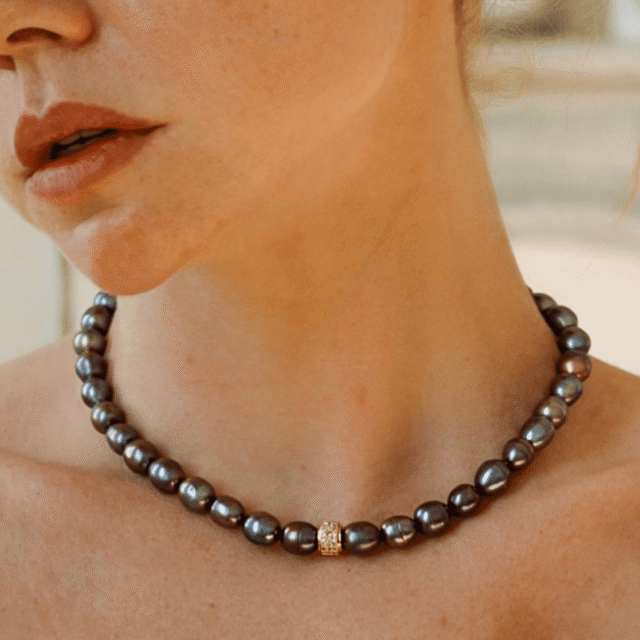 NEIJE - Parure Collier & Bracelet Perles de Culture Noires - Athéna – L (poignet de 17 à 19 cm) / 50 cm + extension de 5 cm