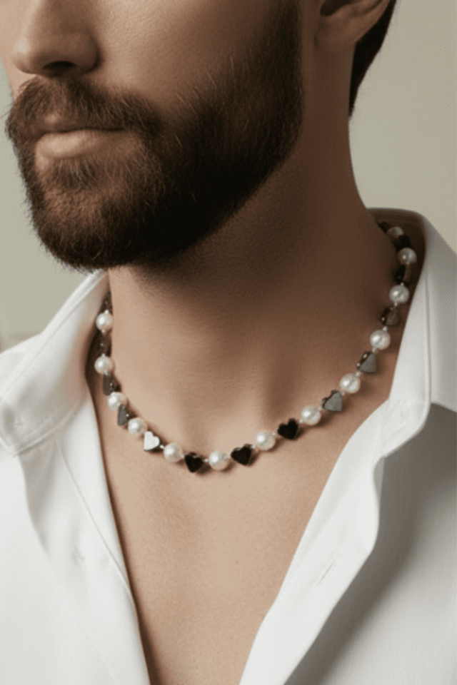 NEIJE - Collier Sacré-Coeur Perles d’eau douce et Hématite