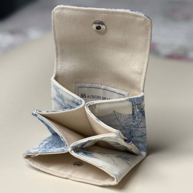 Maison Mallow - Mini Portefeuille Toile de Jouy bleue