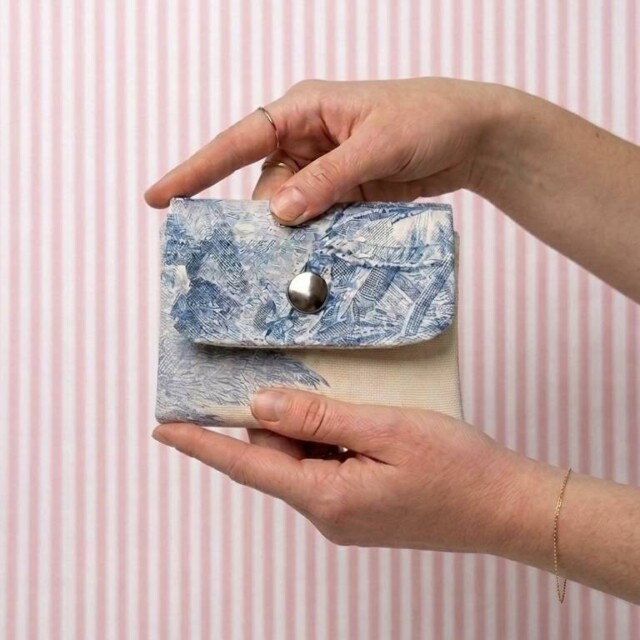 MAISON MALLOW - Mini Portefeuille Toile de Jouy bleue