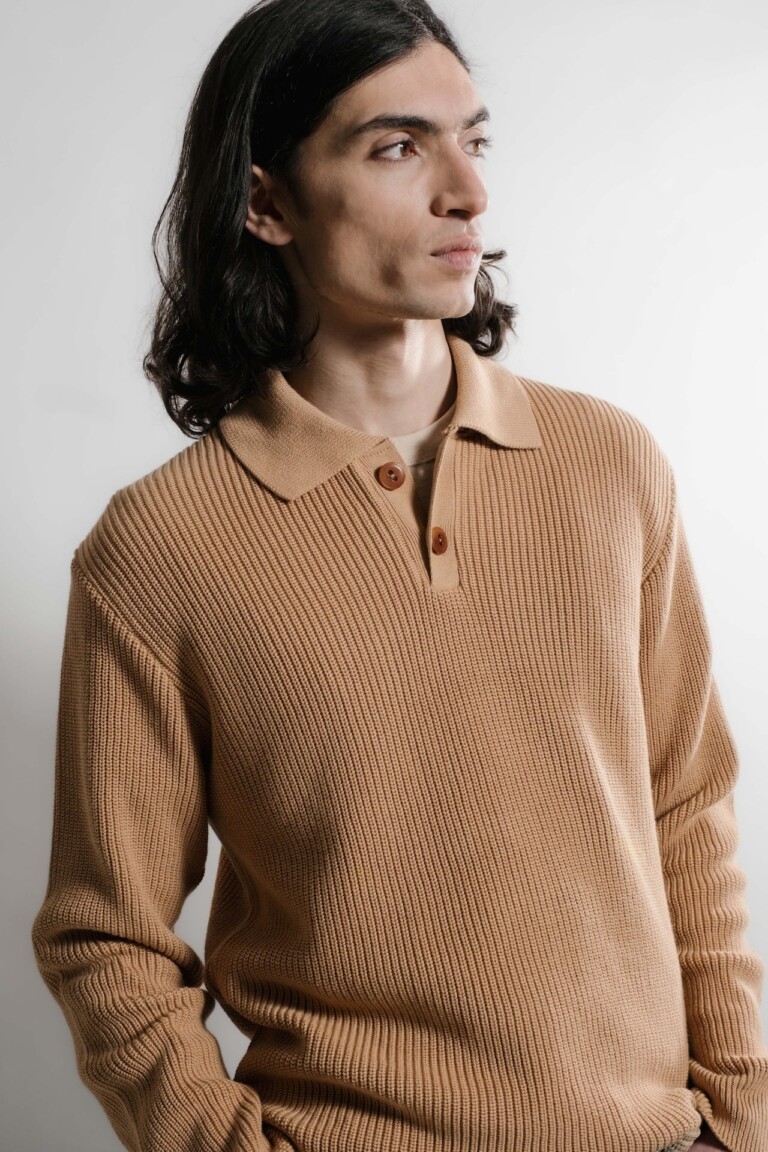 Nitto Knitwear - Djivan Polo - Camel – XL