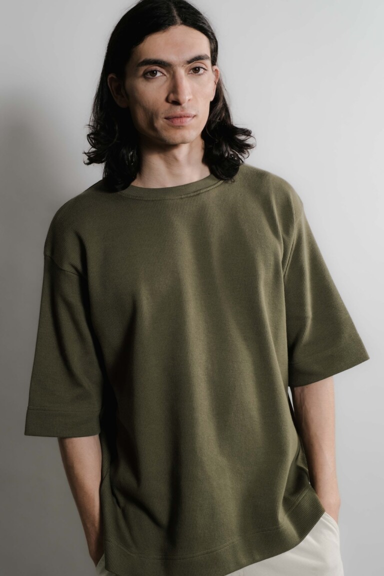 Nitto Knitwear - Vahé manches courtes - Kaki