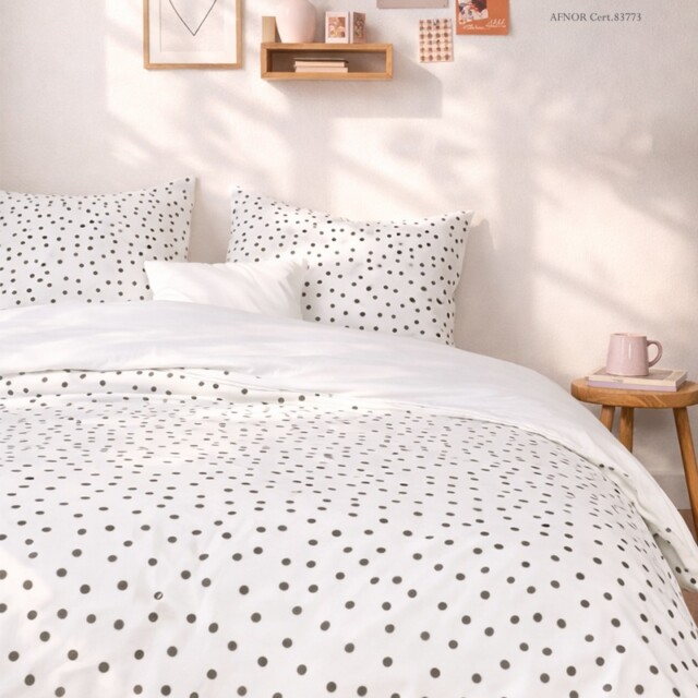 A demain - Parure en percale de coton biologique Le Pois Anthracite - Housse de couette 260x240 cm + taies 50x75 cm
