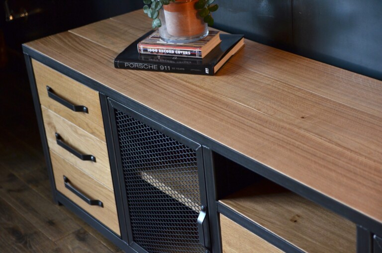 Micheli Design - Meuble TV enfilade chêne et métal ULYSSE