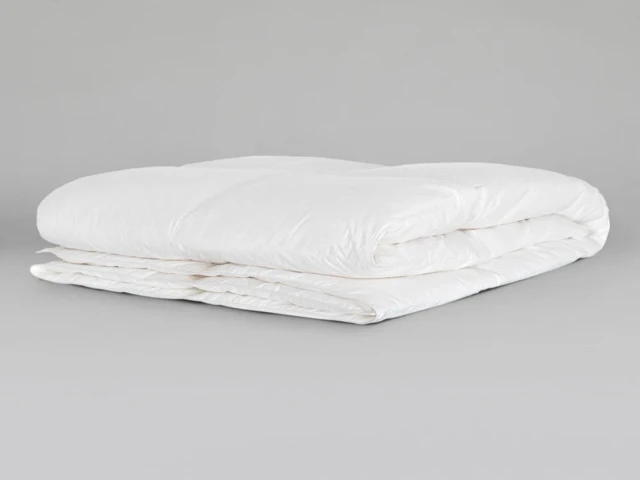 Natur'latt - Couette Tempérée en Duvet de Canard – Pyrenex - Papeete plus 180g/m2