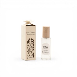Étui Cadeau pour Spray d’ambiance 100 ml “ENEZ” par la marque ENEZ Artisan Laborantin ENEZ Artisan Laborantin - Étui Cadeau pour Spray d’ambiance 100 ml “ENEZ”