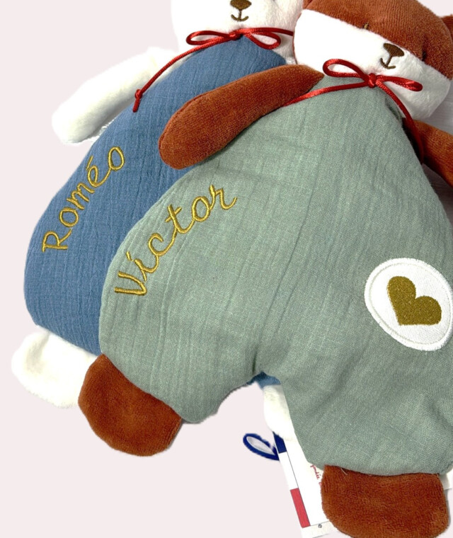 Les Petites Maries - Broderie