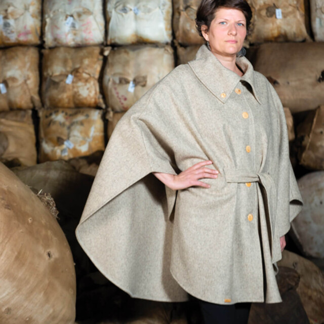 Ardelaine - Cape en feutre de laine fin de collection - Aurance
