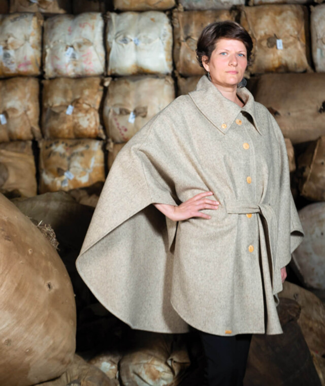 Ardelaine - Cape en feutre de laine fin de collection - Aurance