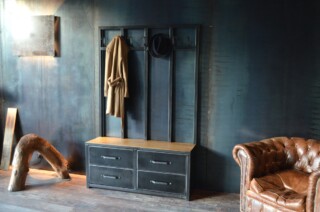 Meuble vestiaire industriel sur mesure MAGNO par la marque Micheli Design Micheli Design - Meuble vestiaire industriel sur mesure MAGNO