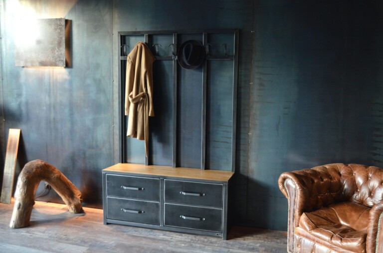 Micheli Design - Meuble vestiaire industriel sur mesure MAGNO