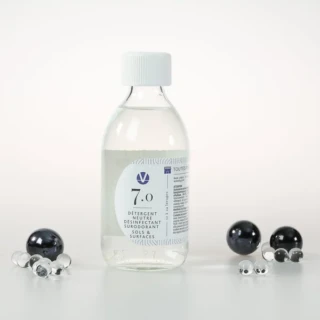 Nettoyant Désinfectant Multi-Usages Odorant N°7.0 par la marque VHYG VHYG - Nettoyant Désinfectant Multi-Usages Odorant N°7.0
